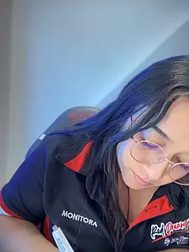 Snapshot of cata_megan chatting on 14, 2, 2025 cata megan online show from 14, 2, 2025