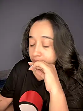 cata megan online show from 5, 12, 2025