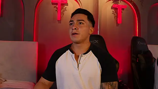 Ryan Hunt online show from 5, 10, 2025