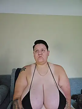 DevilDahm online show from 28, 7, 2026