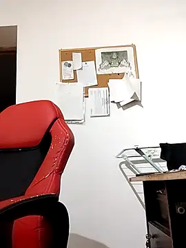 Snapshot of BigDickEnrg7195 chatting on 9, 1, 2025 BigDickEnrg7195 online show from 9, 1, 2025