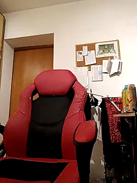 Snapshot of BigDickEnrg7195 chatting on 20, 1, 2025 BigDickEnrg7195 online show from 20, 1, 2025