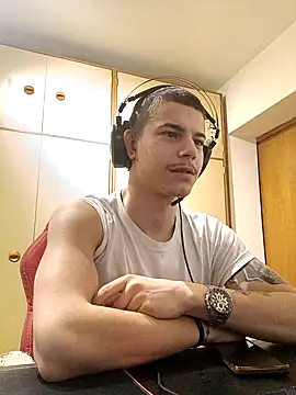 Snapshot of BigDickEnrg7195 chatting on 16, 2, 2025 BigDickEnrg7195 online show from 16, 2, 2025