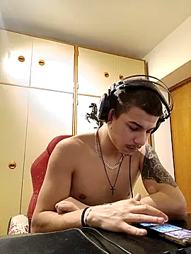 Snapshot of BigDickEnrg7195 chatting on 22, 2, 2025 BigDickEnrg7195 online show from 22, 2, 2025