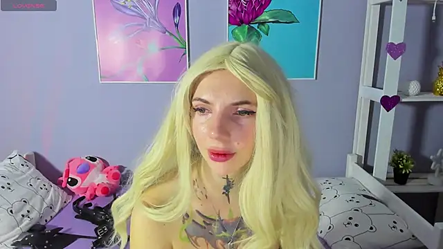 AnneTenet online show from 13, 12, 2024