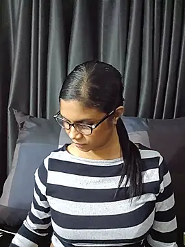 Snapshot of Sensual_indian7 chatting on 20, 7, 2026 Sensual indian7 online show from 20, 7, 2026