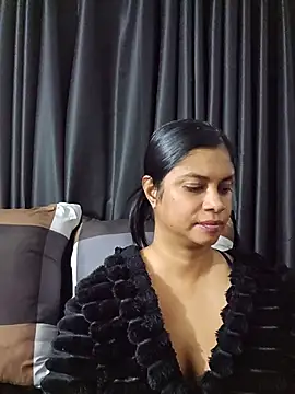 Snapshot of Sensual_indian7 chatting on 24, 7, 2026 Sensual indian7 online show from 24, 7, 2026