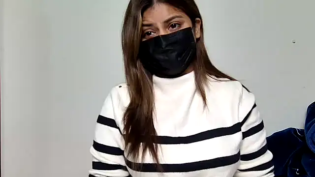 Snapshot of Hoty-Shivangi chatting on 5, 1, 2026 Hoty-Shivangi online show from 5, 1, 2026