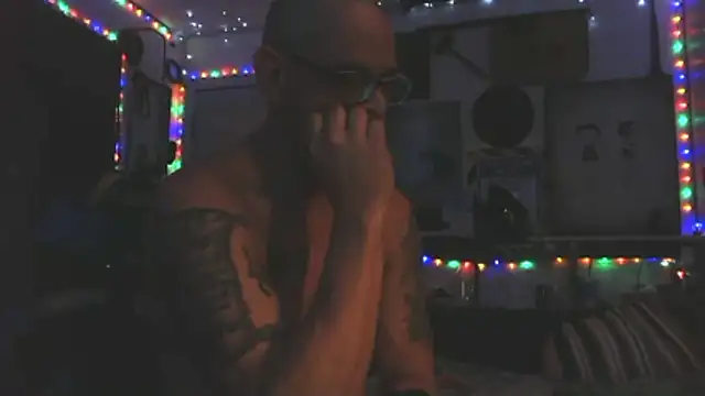 Buffshagswell online show from 19, 12, 2025