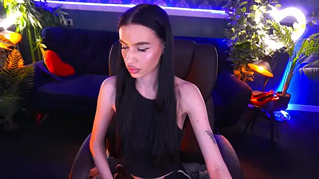 Snow WhiteeeX online show from 26, 2, 2025