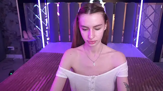 Snapshot of Snow_WhiteeeX chatting on 16, 5, 2026 Snow WhiteeeX online show from 16, 5, 2026