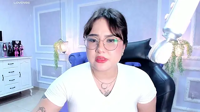 Snapshot of AHRI_LEE chatting on 12, 2, 2025 AHRI LEE online show from 12, 2, 2025