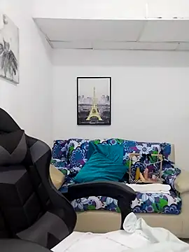 Hikaryfire online show from 1, 3, 2025