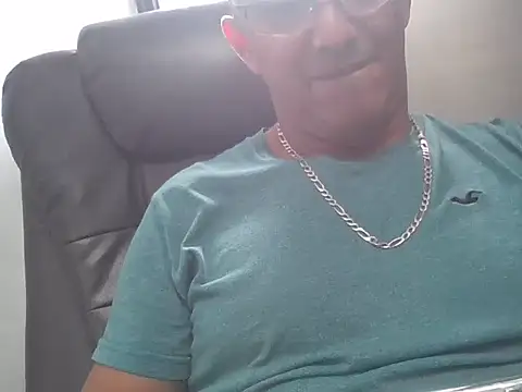 Snapshot of exmilitary chatting on 9, 2, 2026 exmilitary online show from 9, 2, 2026