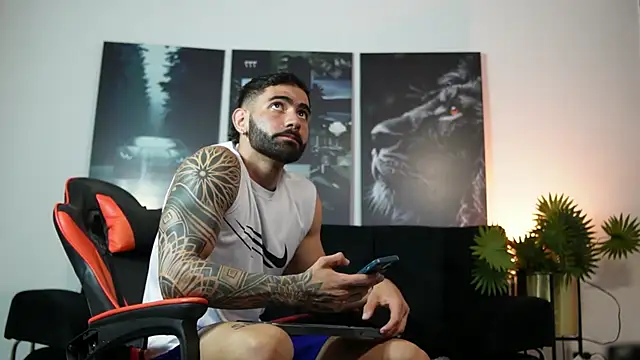 Austin bolt online show from 25, 9, 2025