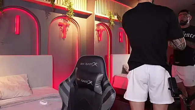 Austin bolt online show from 30, 9, 2025