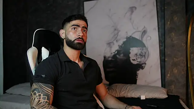 Austin bolt online show from 12, 11, 2025