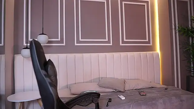 Austin bolt online show from 5, 2, 2026