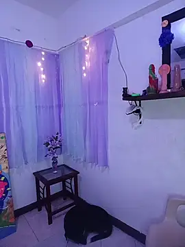 Carlacutte online show from 12, 11, 2025