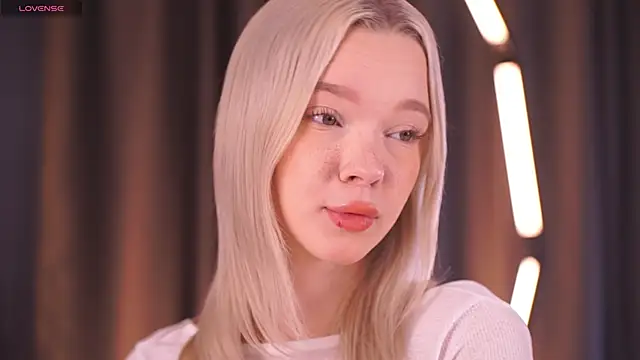  AlinaBailey online show from 11, 1, 2026