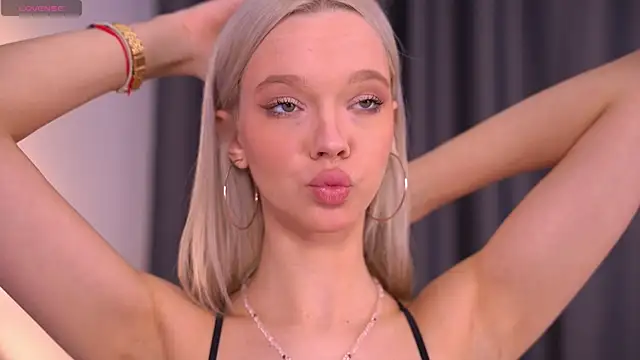  AlinaBailey online show from 23, 4, 2026