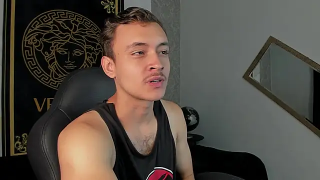 Desmon Clark online show from 4, 1, 2025