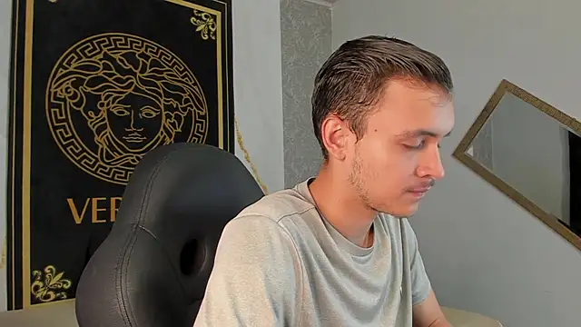 Desmon Clark online show from 12, 1, 2025