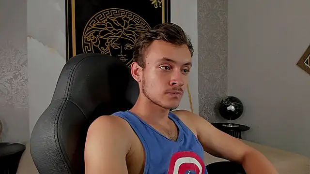 Desmon Clark online show from 28, 1, 2025