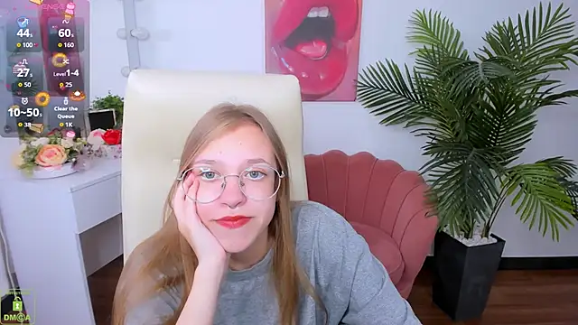 LayriantaVee online show from 15, 9, 2025