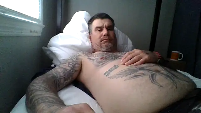 clitstitsandbongrips online show from 25, 4, 2026