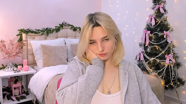 Snapshot of tendermeow chatting on 20, 12, 2024 tendermeow online show from 20, 12, 2024