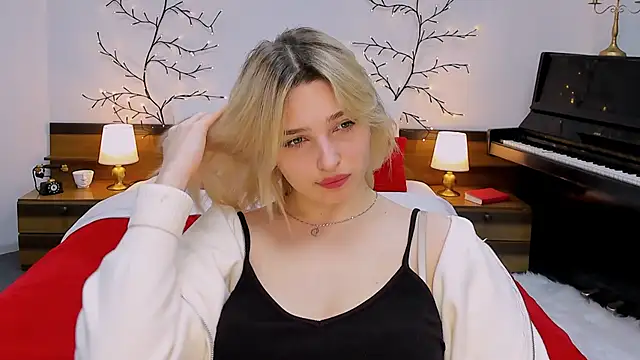 Snapshot of tendermeow chatting on 1, 2, 2025 tendermeow online show from 1, 2, 2025