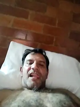 Snapshot of RogueTraveler chatting on 3, 3, 2026 RogueTraveler online show from 3, 3, 2026