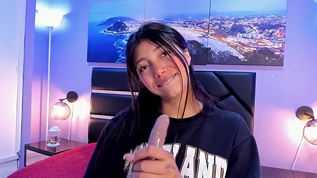 Snapshot of KimberlyVillaLobos chatting on 3, 3, 2026 KimberlyVillaLobos online show from 3, 3, 2026