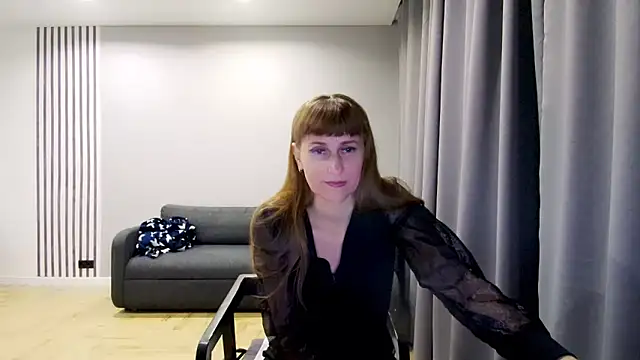 Daniella Lorente online show from 5, 1, 2025