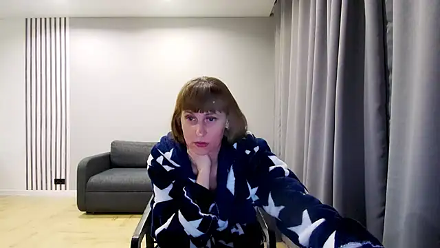 Daniella Lorente online show from 5, 1, 2025