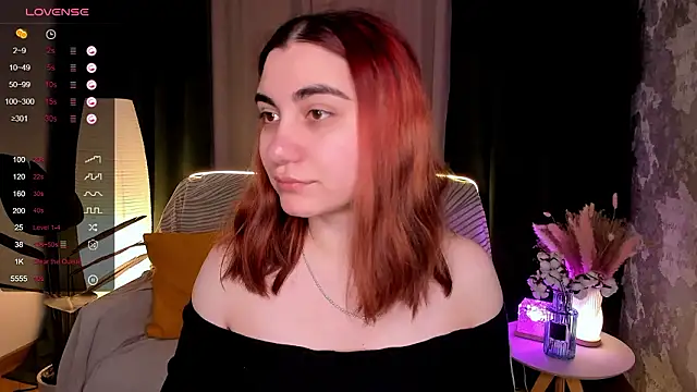 hannacheekss  online show from 4, 2, 2026