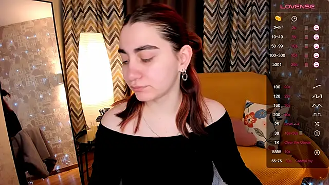 hannacheekss  online show from 27, 3, 2026