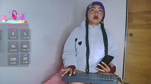 Snapshot of Dailyn_Adams chatting on 3, 12, 2025 Dailyn Adams online show from 3, 12, 2025