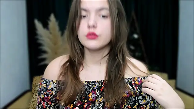 Snapshot of showmeparadise chatting on 27, 2, 2025 showmeparadise online show from 27, 2, 2025