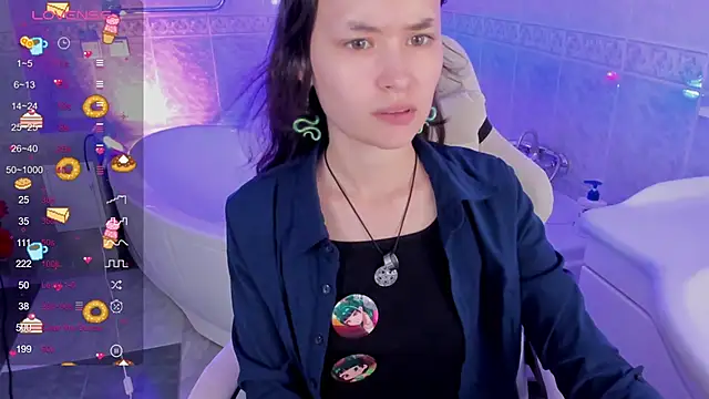 Emily Strikeee online show from 17, 9, 2025