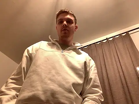 Snapshot of neilho1 chatting on 7, 3, 2025 neilho1 online show from 7, 3, 2025