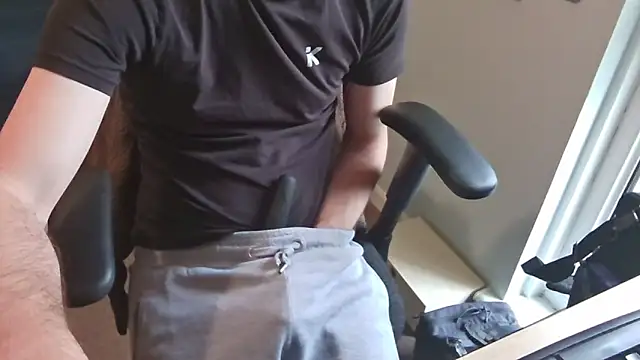 Snapshot of an4y8ot chatting on 1, 3, 2026 an4y8ot online show from 1, 3, 2026