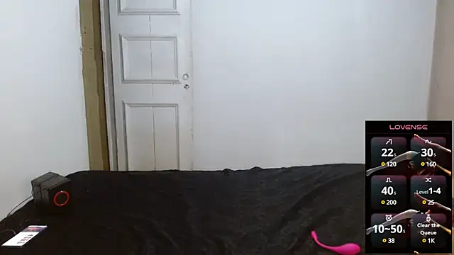 cherrydelioncourt online show from 7, 1, 2025