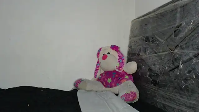 skinny sweet2411 online show from 9, 1, 2026