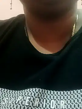 Snapshot of seemi_bhabhi chatting on 7, 2, 2025 seemi bhabhi online show from 7, 2, 2025