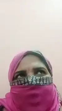 Snapshot of seemi_bhabhi chatting on 1, 3, 2025 seemi bhabhi online show from 1, 3, 2025