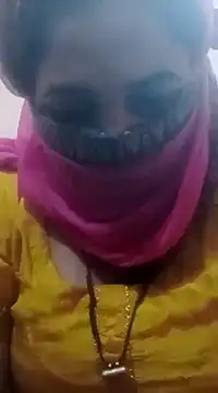 Snapshot of seemi_bhabhi chatting on 15, 3, 2025 seemi bhabhi online show from 15, 3, 2025