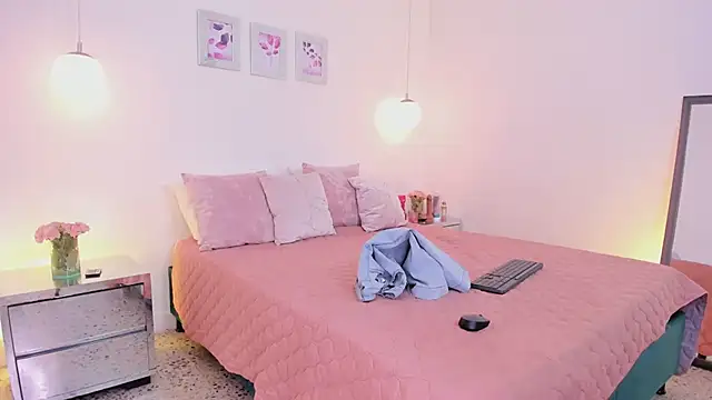 ibella7 online show from 15, 4, 2026