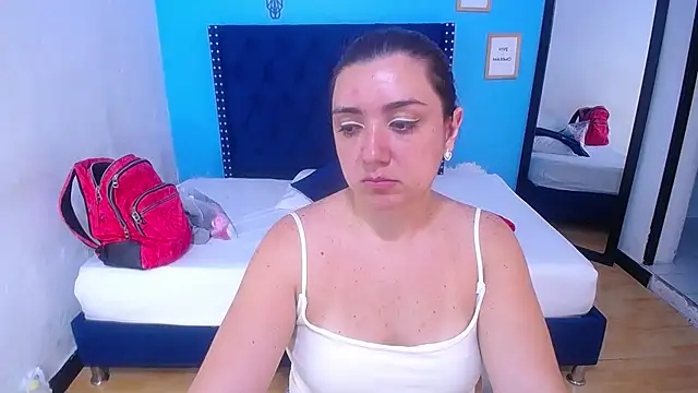 kinky redhead18 online show from 12, 2, 2026